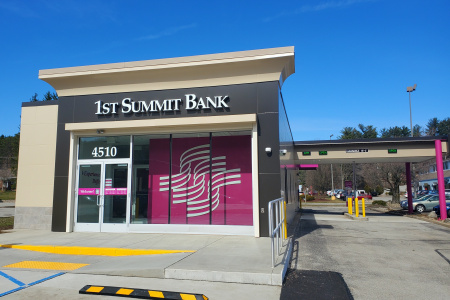 1ST SUMMIT BANK Murrysville Office