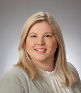 Kate Curcio Community Office manager at 1ST SUMMIT BANK