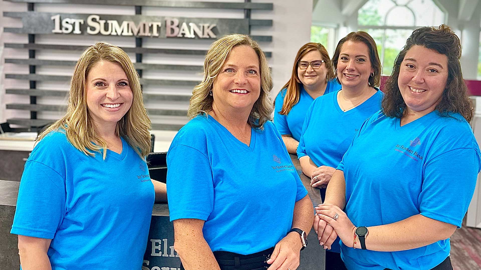 Meet 1st Summit | 1st Summit Bank